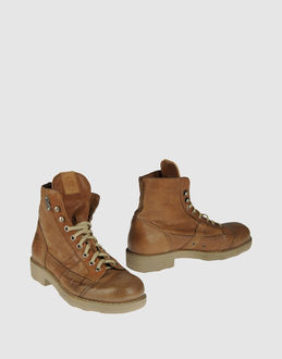 O.X.S. - CALZATURE - Stivaletti - su YOOX.COM