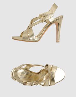 GIANVITO ROSSI - CALZATURE - Sandali con plateau - su YOOX.COM