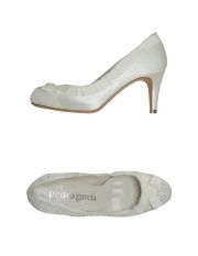 PEDRO GARCÍA - Closed-toe slip-ons 