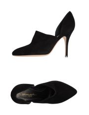GIANVITO ROSSI - Closed-toe slip-ons 