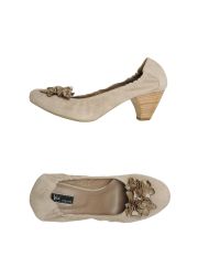 VIC - Closed-toe slip-ons 