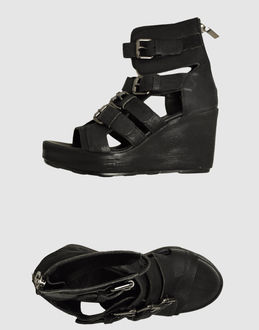 O.X.S. - CALZATURE - Zeppe - su YOOX.COM