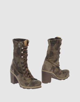 O.X.S. - CALZATURE - Stivaletti - su YOOX.COM
