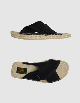 (W)TAPS - CALZATURE - Ciabatte - su YOOX.COM