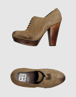 MOMA - CALZATURE - Stringate - su YOOX.COM