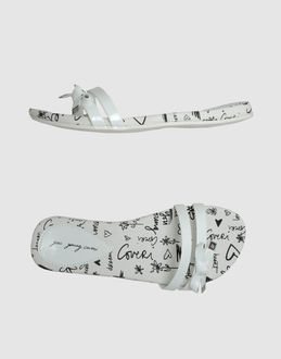 YOU YOUNG COVERI - SCHUHE - Slipper-Sandalen - bei YOOX.COM