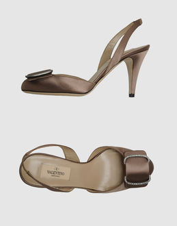 VALENTINO GARAVANI - CALZATURE - Decolletes slingback - su YOOX.COM