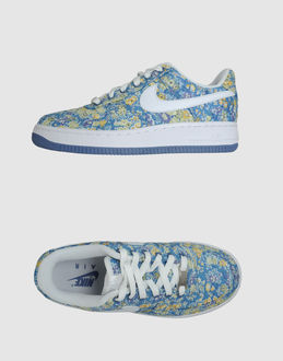 NIKE - CALZATURE - Sneakers - su YOOX.COM