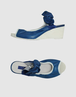 LOGAN CROSSING - CALZATURE - Zeppe - su YOOX.COM