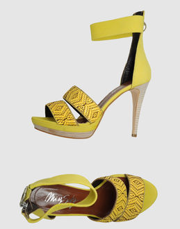 MISS SIXTY - CALZATURE - Sandali con plateau - su YOOX.COM