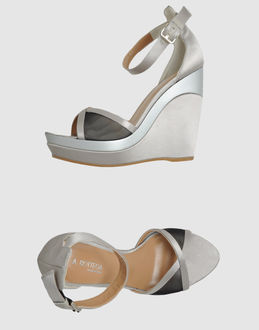 ANTICA BOTTEGA - CALZATURE - Zeppe - su YOOX.COM