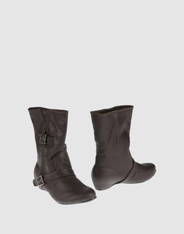 POMPILI - CALZATURE - Stivaletti - su YOOX.COM