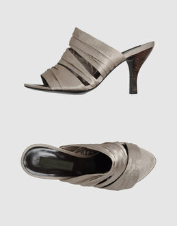 LUCA STEFANI - CALZATURE - Sandali con tacco - su YOOX.COM