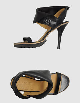 LA SUITE - CALZATURE - Sandali con plateau - su YOOX.COM