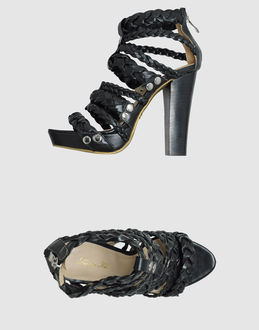 LAETITIA KLEIN - CALZATURE - Sandali con plateau - su YOOX.COM