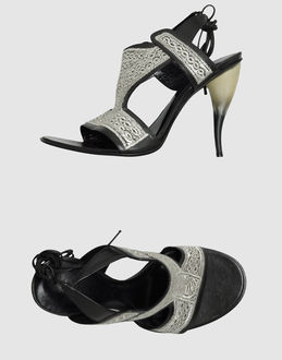 GIANNI BARBATO - CALZATURE - Sandali con tacco - su YOOX.COM