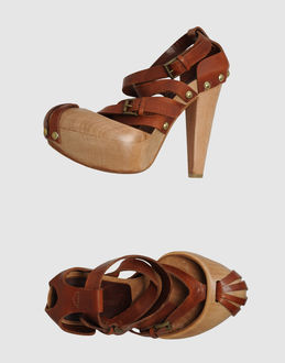 LUCA VALENTINI - CALZATURE - Sandali con plateau - su YOOX.COM