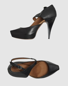 LUCA VALENTINI - CALZATURE - Decolletes con plateau - su YOOX.COM