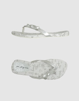 YOU YOUNG COVERI - CALZATURE - Infradito - su YOOX.COM