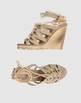 LA SUITE - CALZATURE - Zeppe - su YOOX.COM