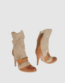 LA SUITE - CALZATURE - Stivaletti - su YOOX.COM
