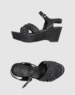 JFK - CALZATURE - Zeppe - su YOOX.COM