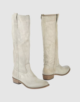 JFK - CALZATURE - Stivali con tacco - su YOOX.COM