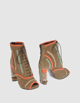 GIANNI BARBATO - CALZATURE - Stivaletti - su YOOX.COM
