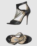 Confronta prezzi Jimmy choo london - calzature - sandali con tacco su yoox.com