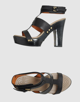 GIVENCHY - CALZATURE - Sandali con plateau - su YOOX.COM