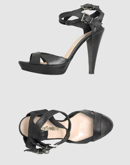 CASANITA - CALZATURE - Sandali con plateau - su YOOX.COM
