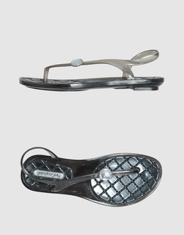 GRENDHA - CALZATURE - Infradito - su YOOX.COM