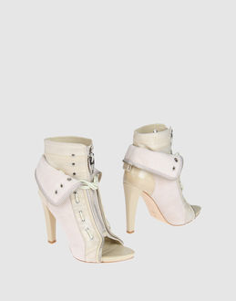 ALEXANDER WANG - CALZATURE - Stivaletti - su YOOX.COM