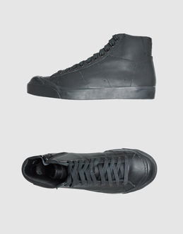 NIKE - CALZATURE - Sneakers alte - su YOOX.COM