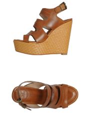 MODERN VINTAGE - Wedge