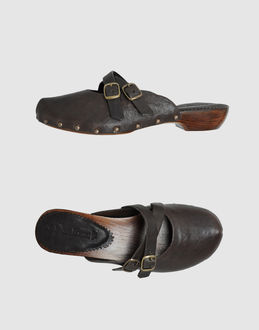 MATERIA PRIMA BY GOFFREDO FANTINI - CALZATURE - Sabot - su YOOX.COM