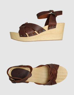 LOCAL APPAREL - CALZATURE - Zeppe - su YOOX.COM
