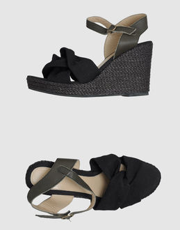 PARE GABIA - CALZATURE - Zeppe - su YOOX.COM