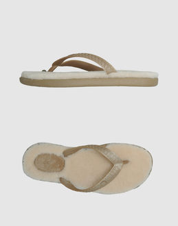 UGG AUSTRALIA - CALZATURE - Infradito - su YOOX.COM