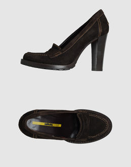MANAS LEA FOSCATI - CALZATURE - Mocassini con tacco - su YOOX.COM