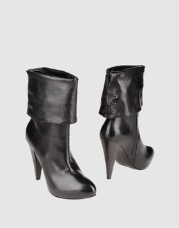 MANAS LEA FOSCATI - CALZATURE - Stivaletti - su YOOX.COM
