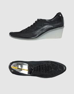 MANAS - CALZATURE - Zeppe - su YOOX.COM