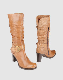 SACHT - CALZATURE - Stivali con tacco - su YOOX.COM