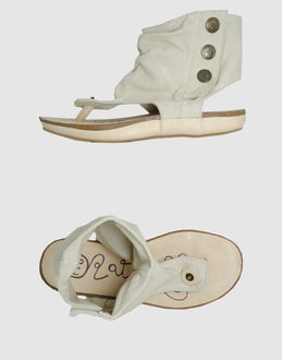 RATON - CALZATURE - Infradito - su YOOX.COM