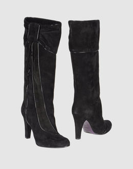 BB - CALZATURE - Stivali con tacco - su YOOX.COM