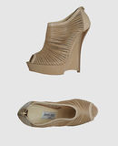 Confronta prezzi Jimmy choo london - calzature - zeppe su yoox.com