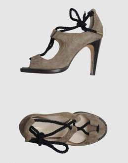 VANESSA BRUNO  - CALZATURE - Sandali con tacco - su YOOX.COM