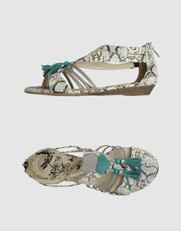 CRAVO & CANELA - CALZATURE - Sandali - su YOOX.COM