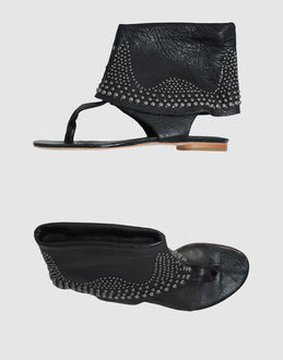 IOANNIS - CALZATURE - Infradito - su YOOX.COM