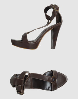 PIANURASTUDIO - CALZATURE - Sandali con plateau - su YOOX.COM